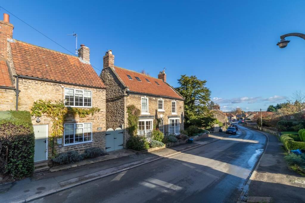 Dene Cottage, Welburn מראה חיצוני תמונה