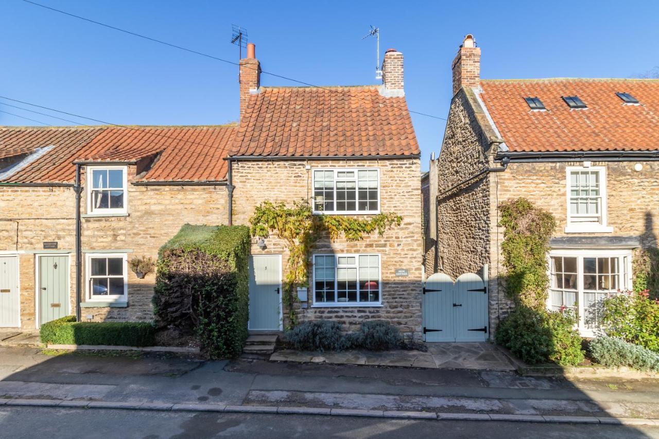 Dene Cottage, Welburn מראה חיצוני תמונה